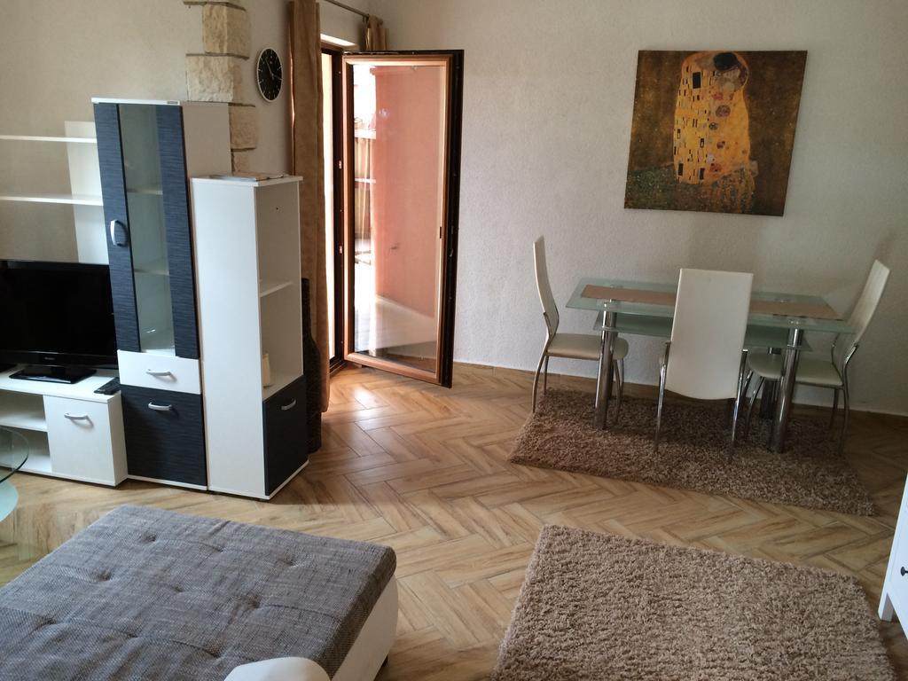Apartments Brioni-Blick فاجانا المظهر الخارجي الصورة